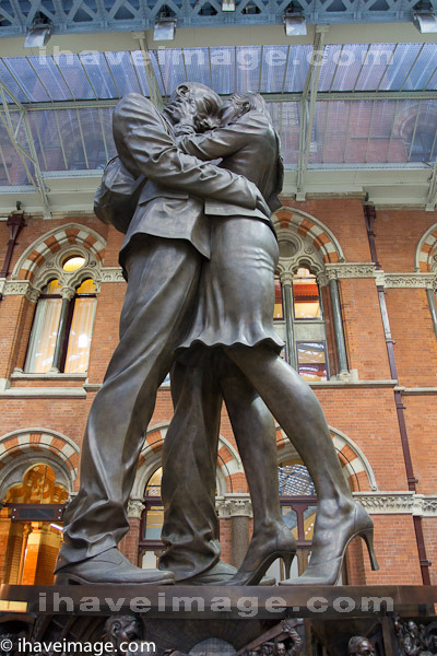 Statue at St Pancras Station